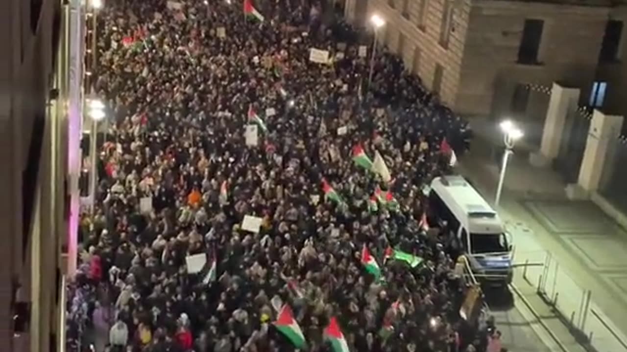 Thousands of Muslim immigrants conquer Berlin.