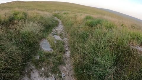 Hiking towards bleakhouse ruins