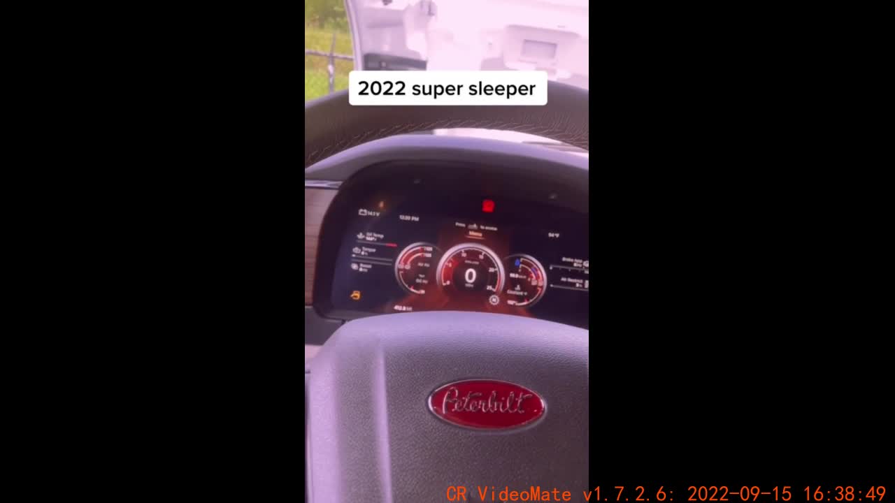 Peter Bilt Super Sleeper truck interior