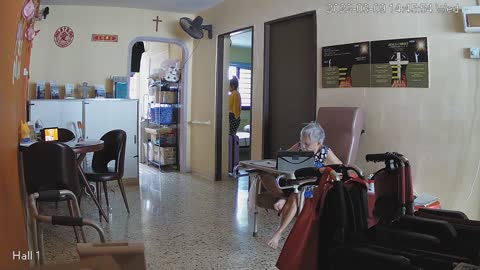 hallfront day n night 20220309