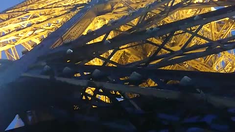 Eiffel Tower lighting up in paris