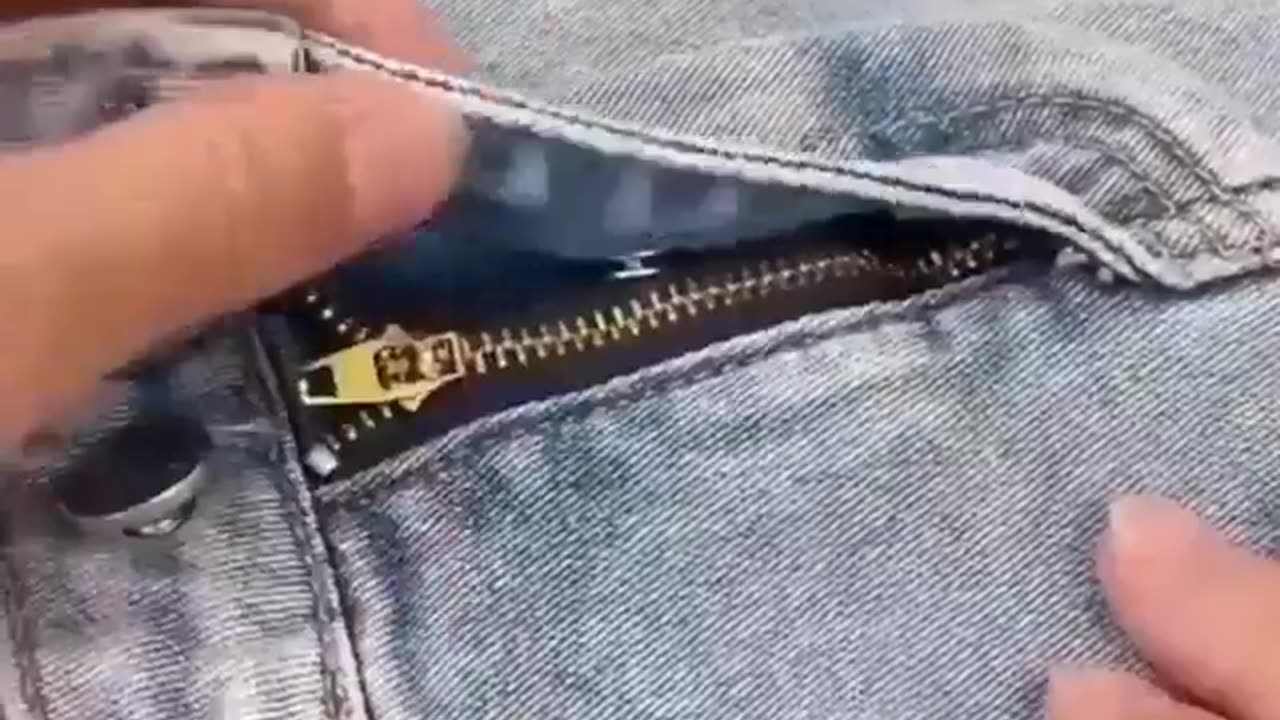 Button press plier