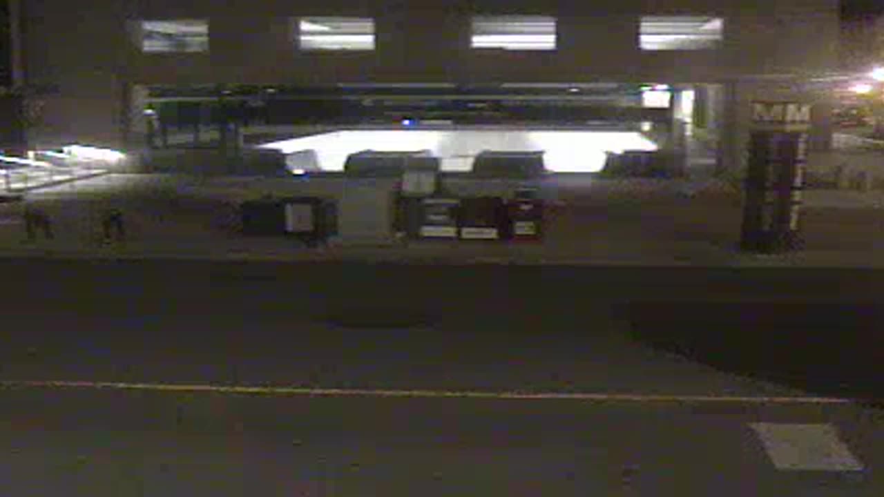 6600FHOB003rd-DSWFedCntrMetro_2021-01-06_20h20min01s117ms.mp4