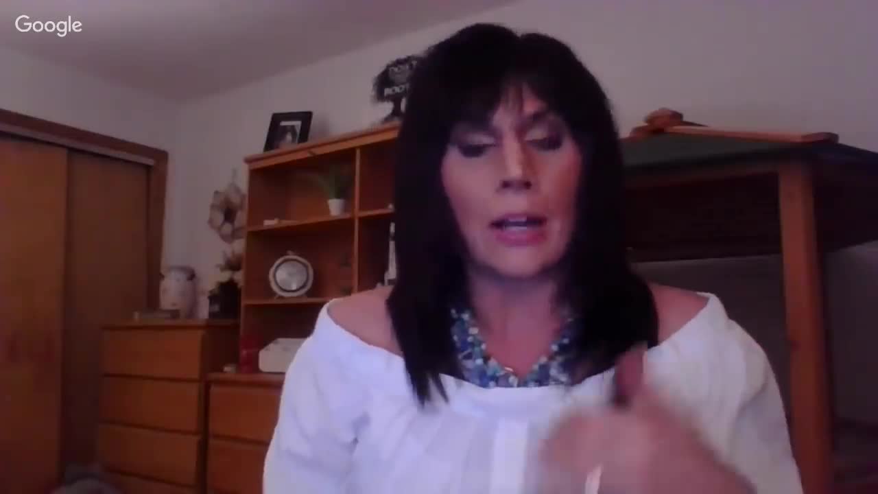 Amanda Grace Talks...Arrows, The Lords Quiver, Vaults, A Word From The Lord!