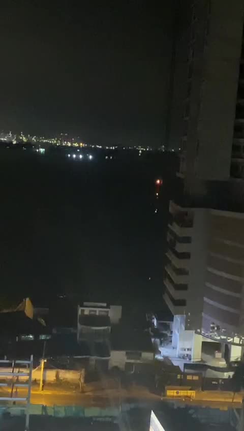 Corto circuito en edificio en construcción en Bocagrande