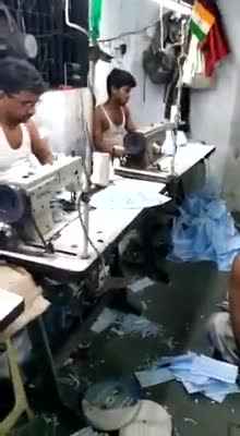 Facial Masks Made In India - 인도의 마스크 제조 과정