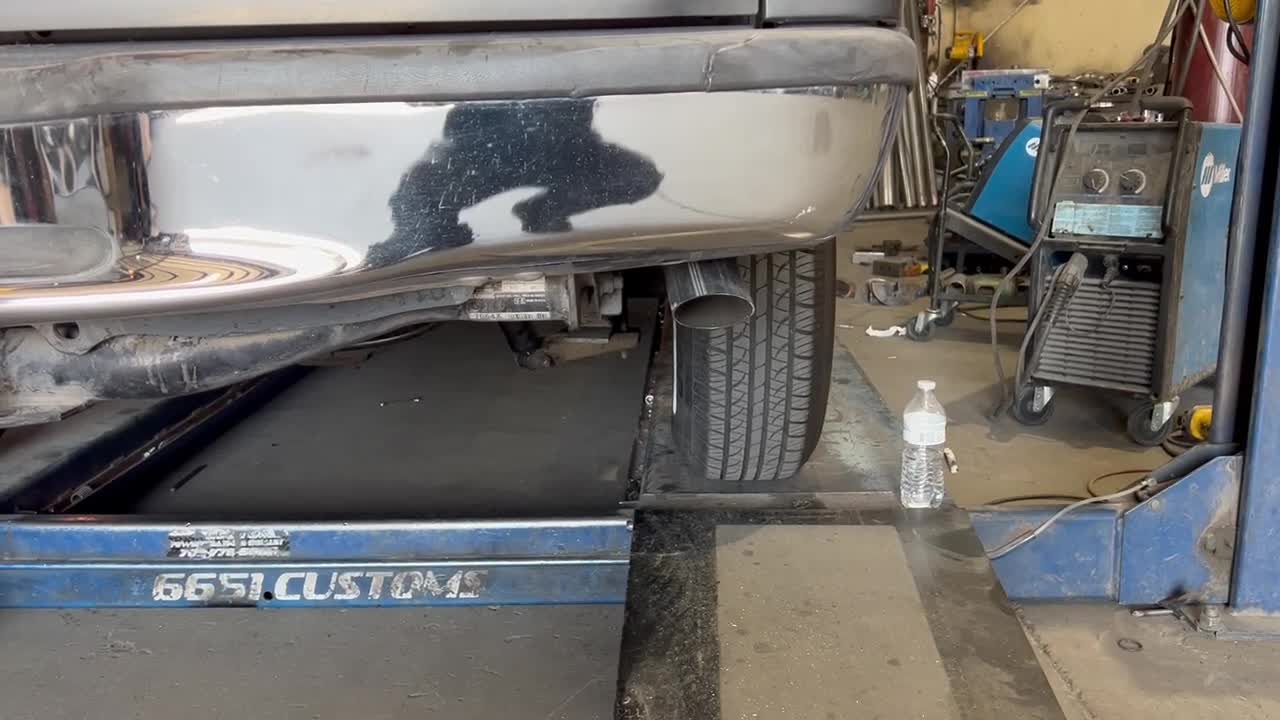 1998 Ford Explorer 5.0 Magnaflow muffler