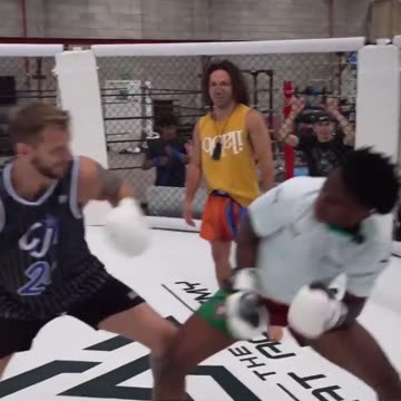 IShowSpeed just took a beating from UFC fighter Dan Hooker on stream 😭