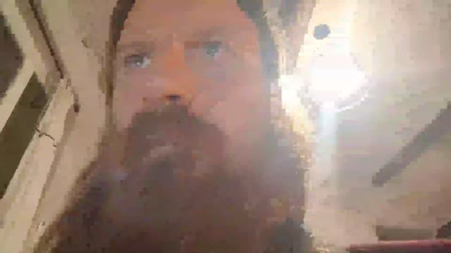 2022-08-12 (2) - poubelle partenaire particulière - Twitch Decheterie