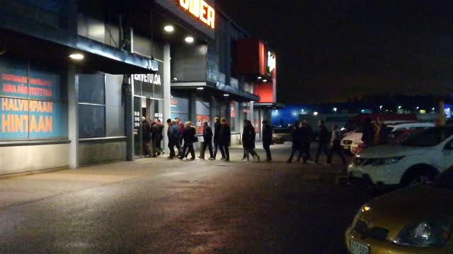 Finnish Black Friday Chaos