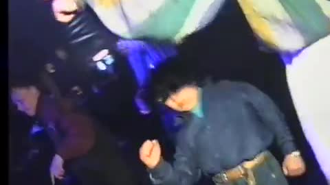 Gypsy Kid dancing at club can't be bothered