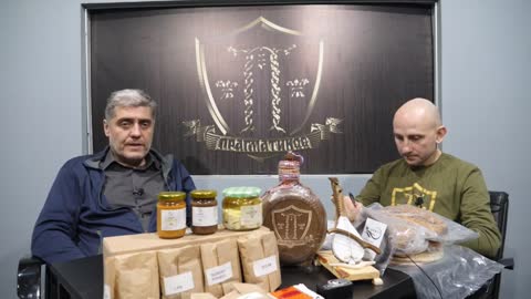 O ravnim stopalima (Miroljub Petrović)