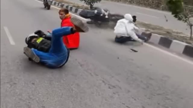 Bike Accident //Amazing Accident //Accident Video//