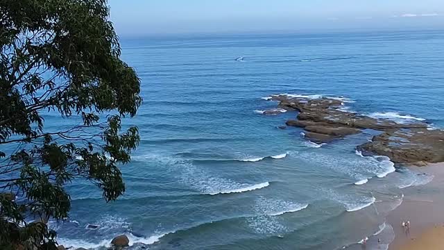 Relaxasi bersama suarah pantai