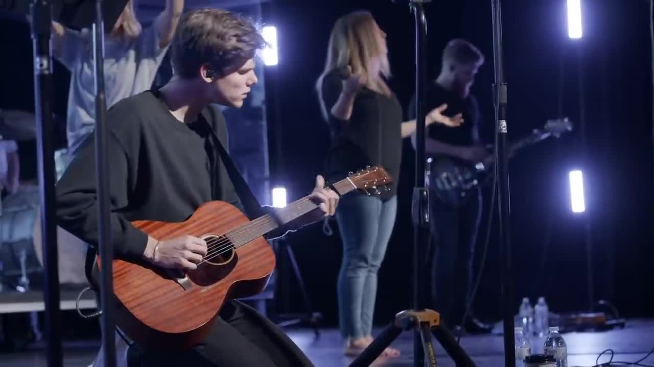 JESUS IS HOLY __ VIOLIN __ 30 MINUTE INSTRUMENTAL