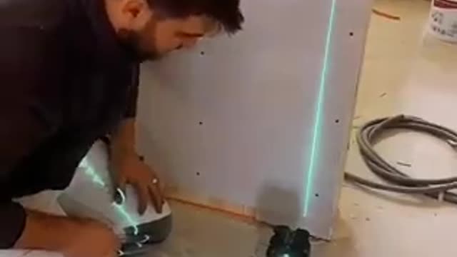funny guy works at his house