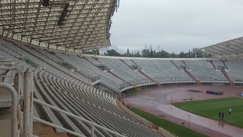 Prazan Poljud 20 minuta prije utakmice Hajduka i Rijeke