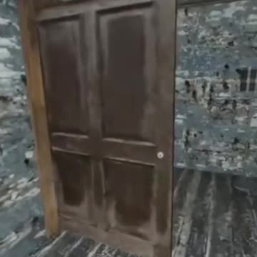 Granny says " I'LL BE THERE FOR YOU " !!!!!!!