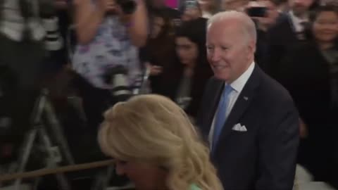 Jill Helps Biden Escape Media Confrontation