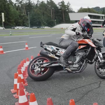 KTM 450 Supermoto Vs. Kawasaki Ninja