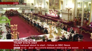 Trump arrives at state banquet