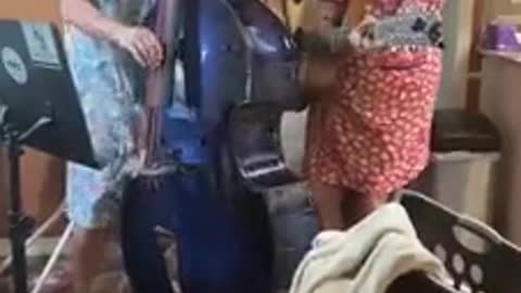 Coronavirus Blues - Chillbillie Twins