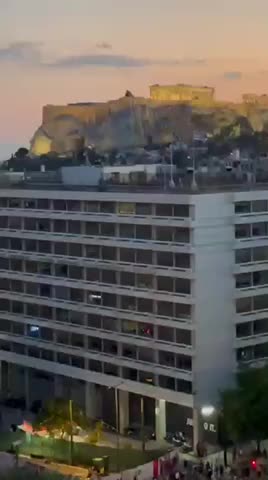 🇬🇷 TENSIONS BUILDING IN ATHENS GREECE THIS WEEKEND 💉🚫