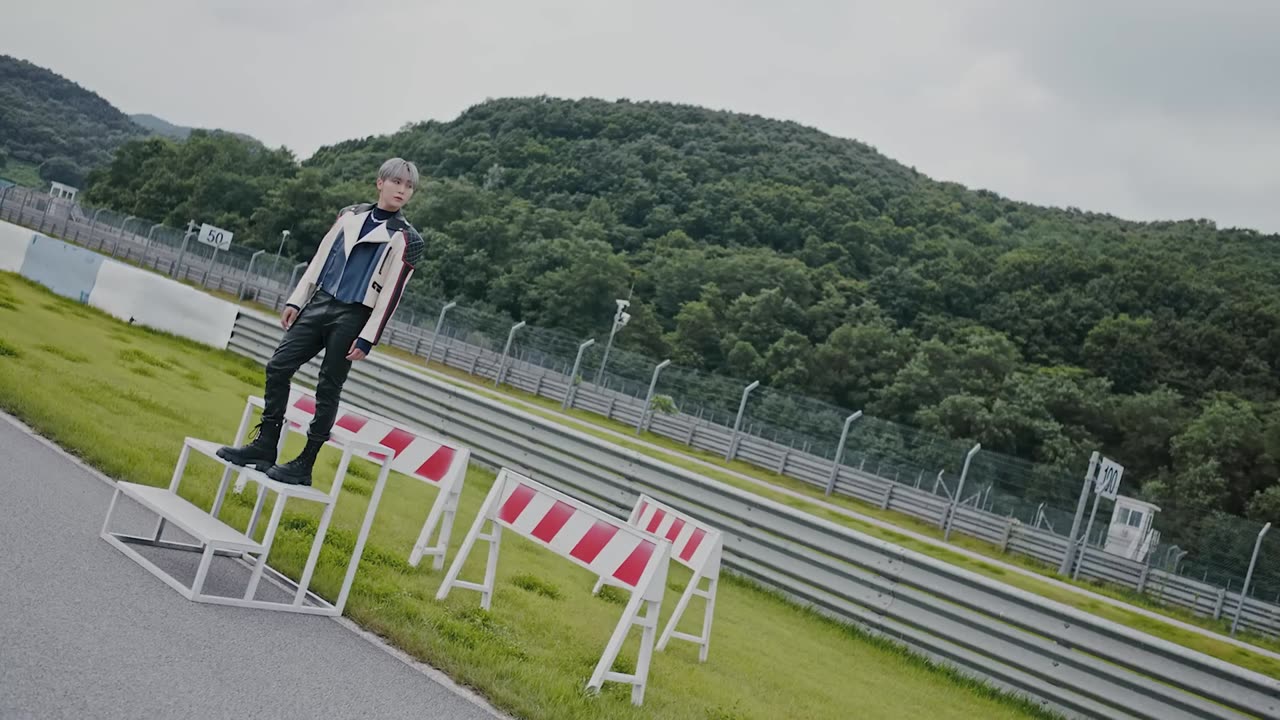 [SPECIAL VIDEO] SEVENTEEN(세븐틴) - Anyone