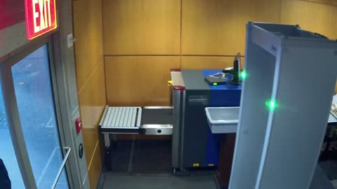 8617OHOB0101B12_2021-01-06_14h20min00s917ms.mp4