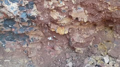 Dia de campo - Extraindo quartzo facetado / Field day - Extracting faceted quartz