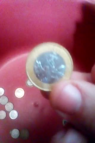 ajuntando moedas no cofre 2