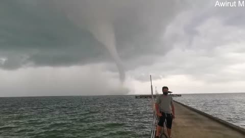 Large Waterspout at Sutthi Ao Cho Pier