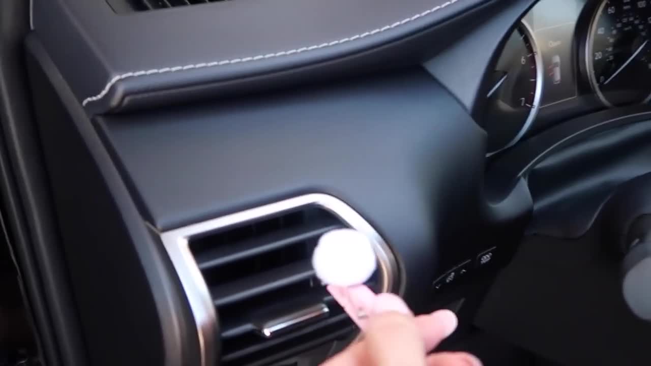 CAR HACKS, HOW TO CLEAN AND ORGANIZE YOUR CAR.