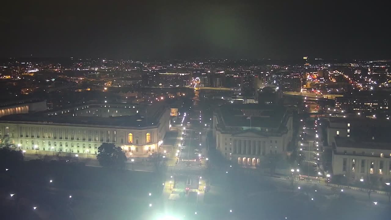 Camera0901USCDLADomeSouth_2021-01-06_Starting_at_00h40min01s180ms.mp4