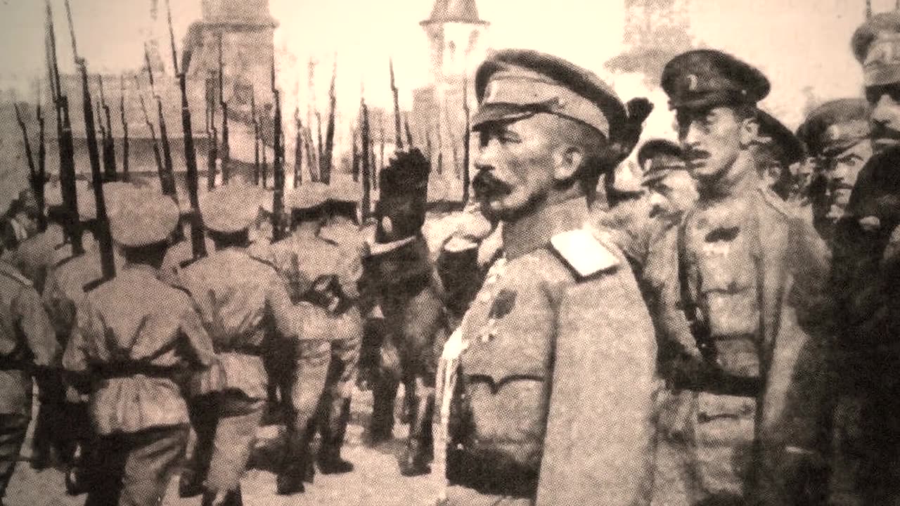 1917- Russia's Two Revolutions