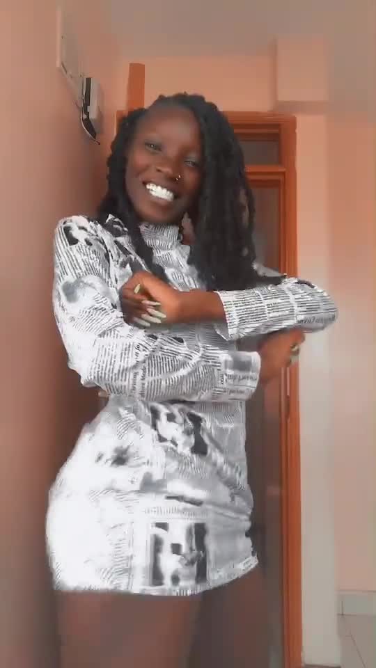 African girls dance challenge