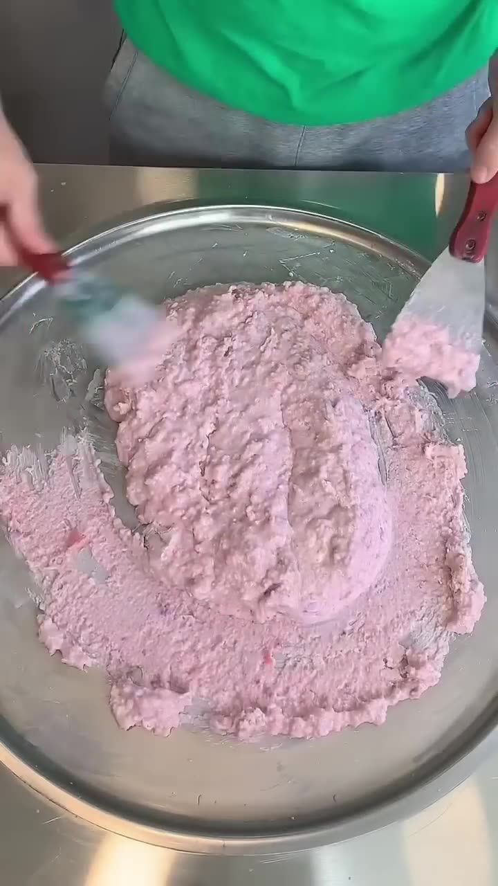 Ice cream challenge! 🍨 Grimace's food vs White food