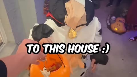 Giving the house key 🗝️ instead of candy on Halloween 🎃