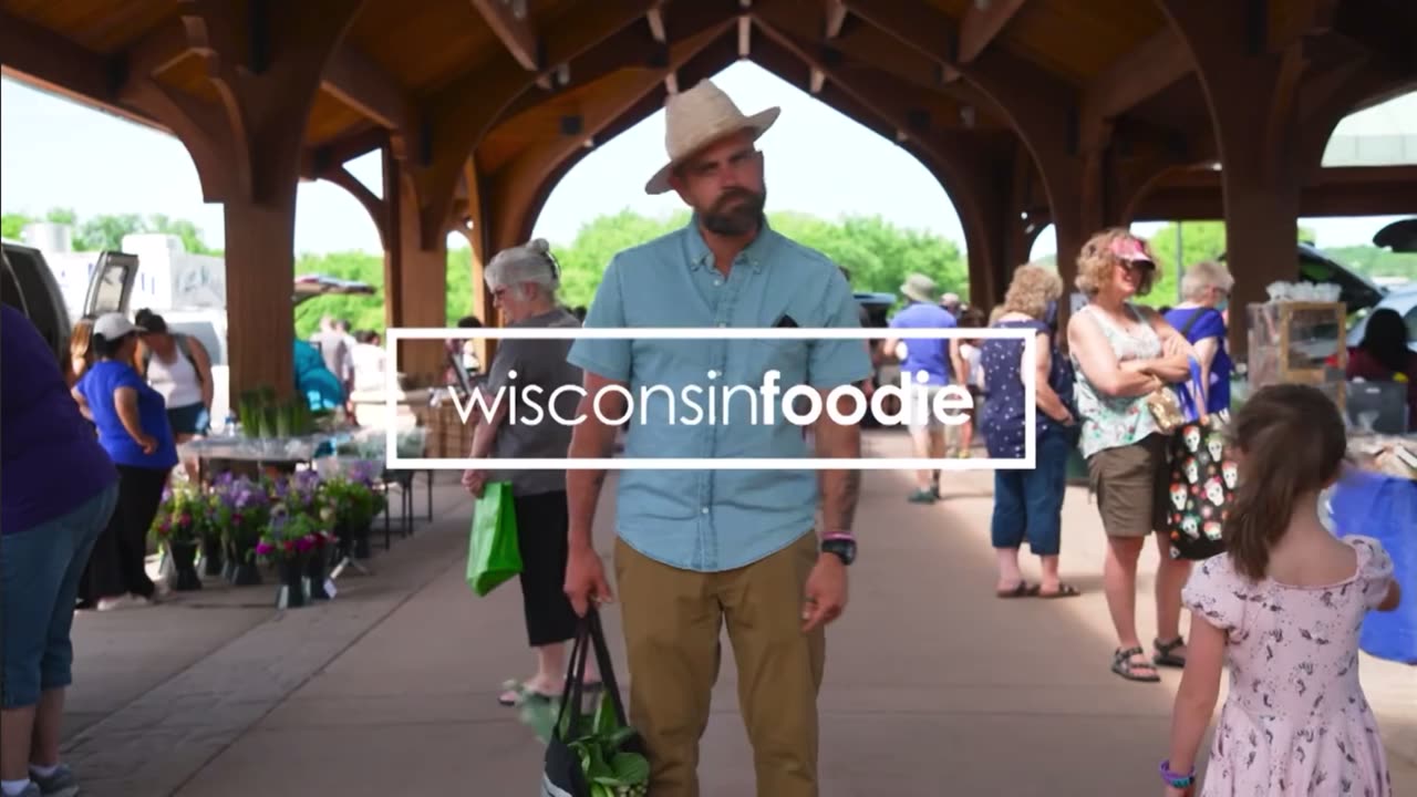 Wisconsin Foodie chef tours cooks at a glorious small cheese making organic dairy