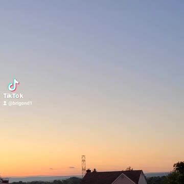 Sunsets are so peaceful