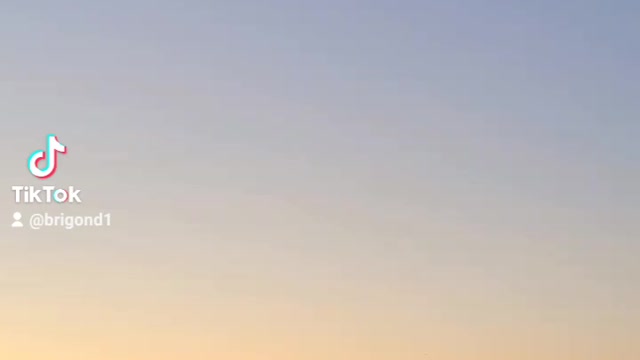 Sunsets are so peaceful