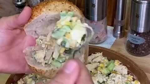 Russian chicken sandwich salad🤌🥗