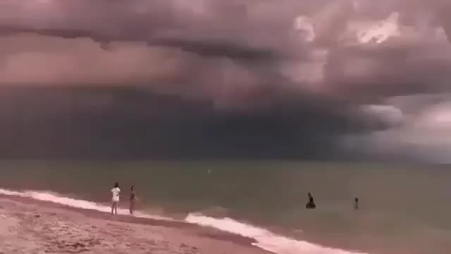 Electric beach lightning show