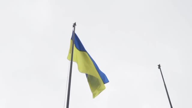 Ceremonial raising of the flag of Ukraine in de-occupied Izium