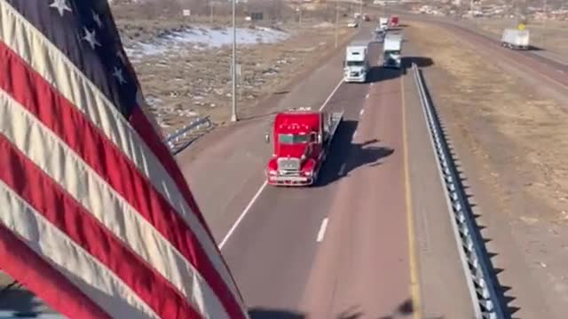 The People’s Convoy Now Stretches Over Ten Miles Long Crossing Into Texas