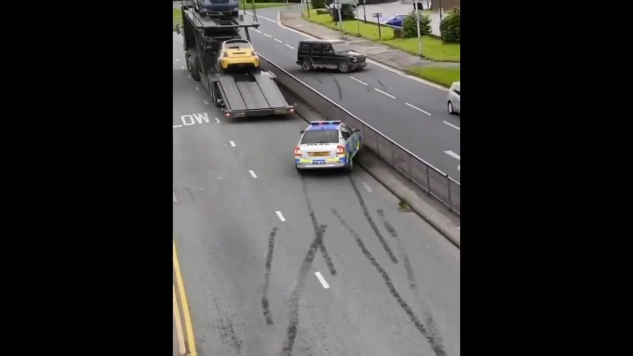 Deja Vu Meme The Coolest Escape From a Cop Ever