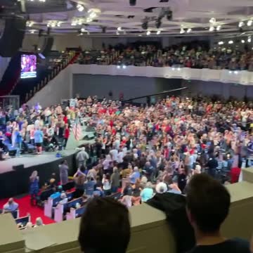 Texas Church Under Fire After Chants of Viral Anti-Biden Phrase Caught on Video