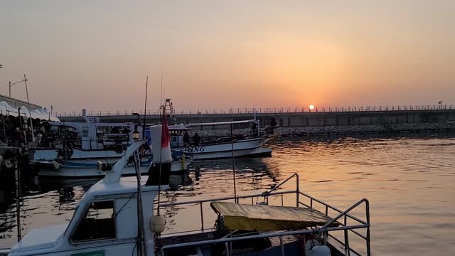 The sunrise marks the start of fishing