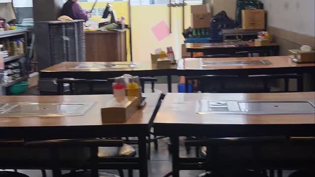 Marinated beef unglazed earthenware bowl.뚝배기 불고기 Korean style