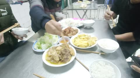 dinner of the in the kitchen